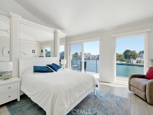 3512 Bravata Drive, Huntington Beach CA: https://media.crmls.org/medias/79ff8698-886d-4826-9303-592b064a9120.jpg