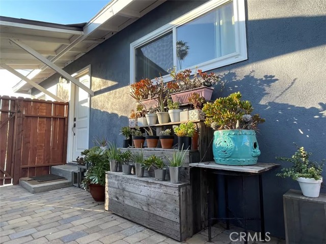 9649 1/2 e naomi ave, Arcadia CA: https://media.crmls.org/medias/79ffb6d8-ddb8-4813-9605-ac9f737e73ec.jpg