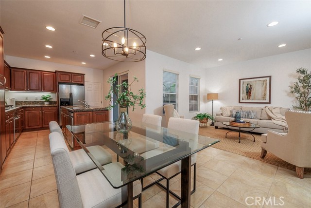 72 Orange Blossom, Ladera Ranch CA: https://media.crmls.org/medias/79ffeb0c-d26f-4288-8db6-a221312e7543.jpg