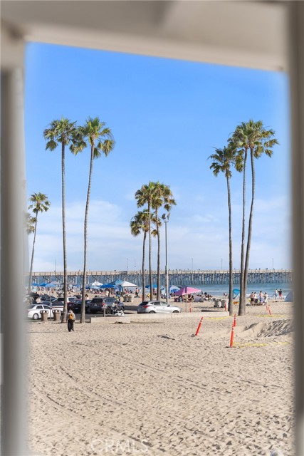 Detail Gallery Image 29 of 33 For 2500 W Oceanfront, Newport Beach,  CA 92663 - 3 Beds | 3 Baths