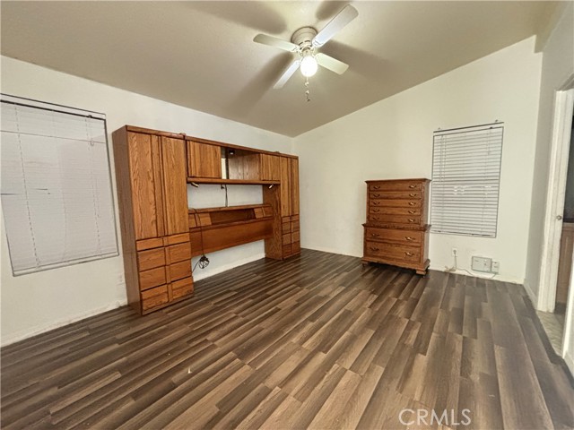 Detail Gallery Image 10 of 10 For 995 Santa Teresa Way, Hemet,  CA 92545 - 3 Beds | 2 Baths