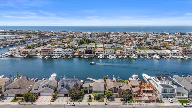 3562 Venture Drive, Huntington Beach CA: https://media.crmls.org/medias/7a015283-429a-41fb-b98a-79d839e8980f.jpg