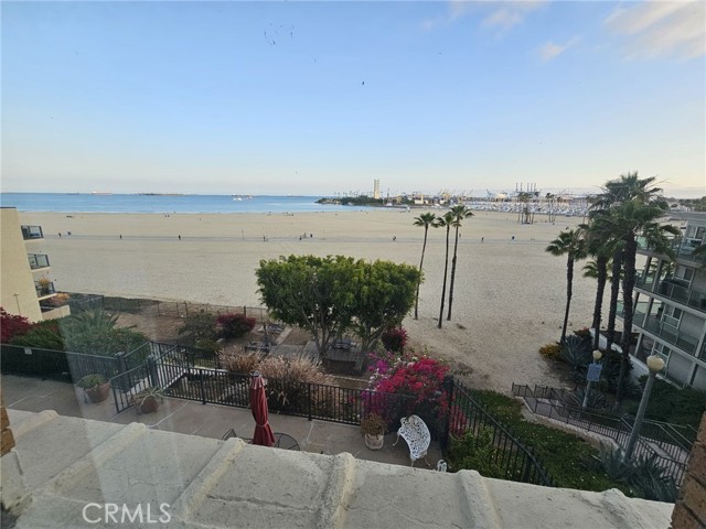Detail Gallery Image 6 of 29 For 1030 E Ocean Bld #210,  Long Beach,  CA 90802 - 3 Beds | 2 Baths
