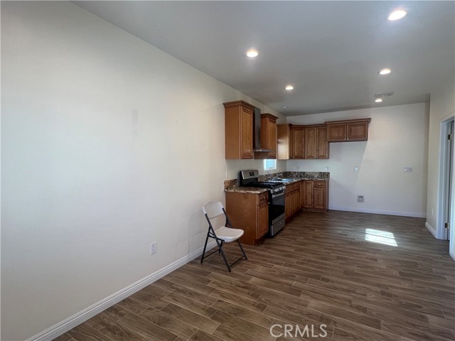 12285 Zeta Street, Garden Grove CA: https://media.crmls.org/medias/7a02052b-3cdd-43f7-a8d5-0a985fa3a718.jpg