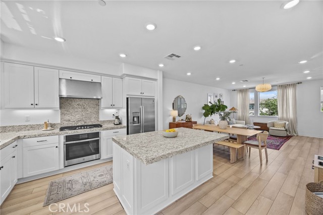 Detail Gallery Image 9 of 47 For 323 Adela, Lake Forest,  CA 92630 - 3 Beds | 3/1 Baths