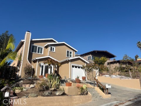 Detail Gallery Image 2 of 14 For 107 E Avenida San Antonio, San Clemente,  CA 92672 - 4 Beds | 3 Baths