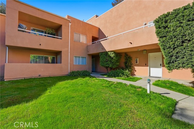 Detail Gallery Image 11 of 39 For 12601 Van Nuys #111,  Pacoima,  CA 91331 - 1 Beds | 1 Baths