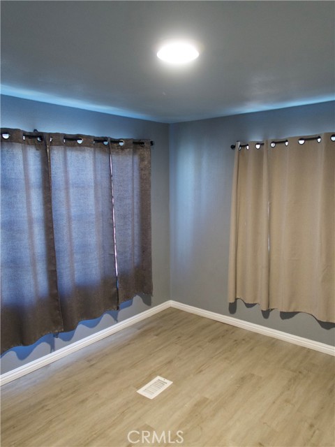 Detail Gallery Image 7 of 18 For 11423 Chamberlaine Way #61,  Adelanto,  CA 92301 - 2 Beds | 1 Baths