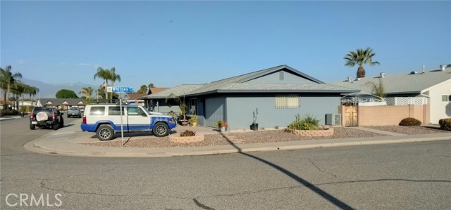 Detail Gallery Image 3 of 32 For 1621 W Montrose, Hemet,  CA 92543 - 2 Beds | 2 Baths