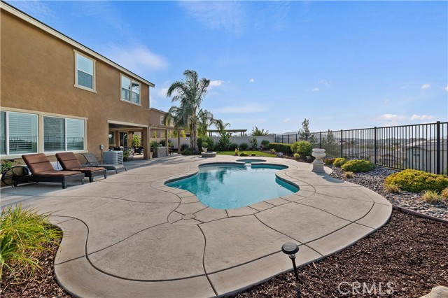 Detail Gallery Image 61 of 72 For 13852 Grapefruit Ct, Riverside,  CA 92503 - 5 Beds | 3/1 Baths