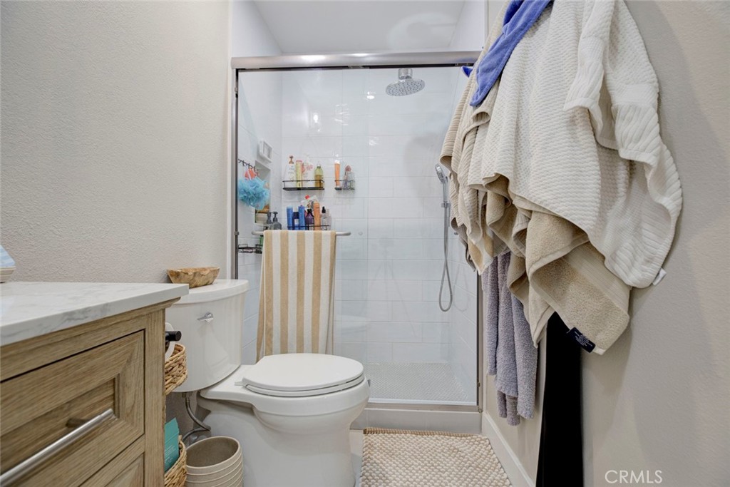 https://media.crmls.org/medias/7a047441-325a-4510-85b8-04cceebd8b2b.jpg?preset=X-Large