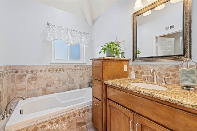 Detail Gallery Image 36 of 49 For 26061 Charonne Ct, Valencia,  CA 91355 - 4 Beds | 3 Baths