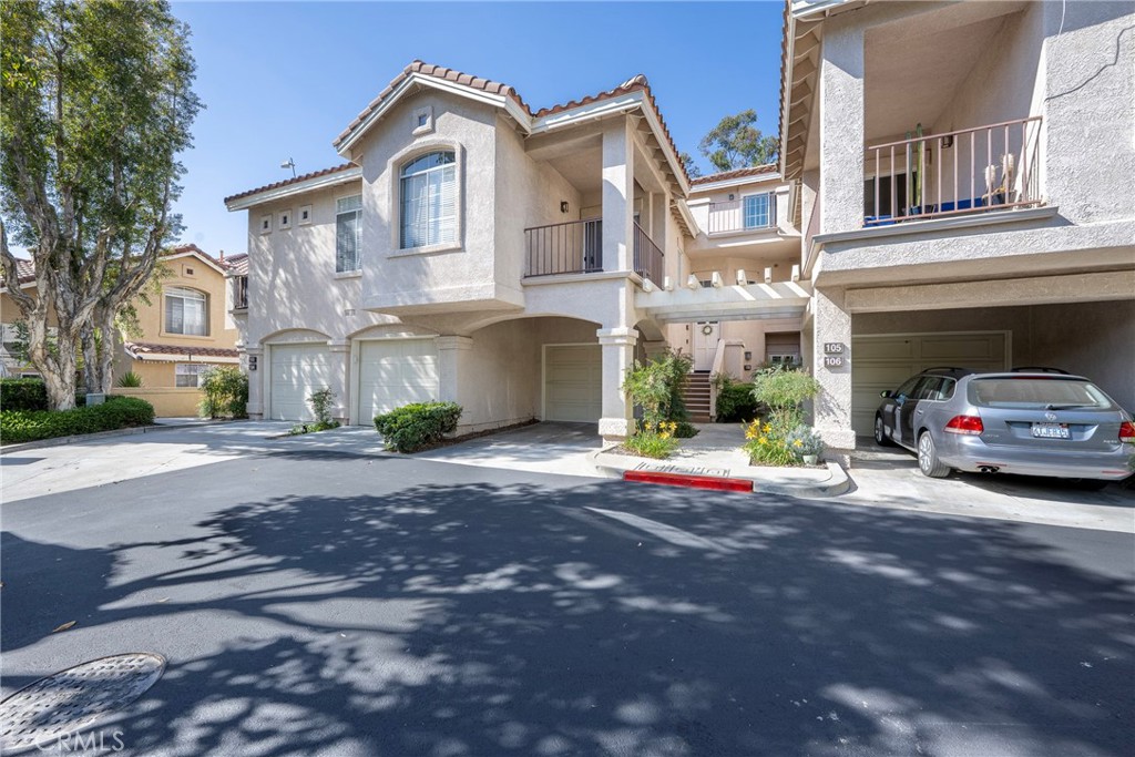 8215 E White Oak Ridge #105
