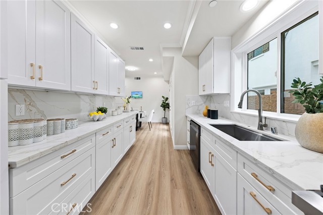 Detail Gallery Image 19 of 39 For 5463 Sultana, Temple City,  CA 91780 - 3 Beds | 3/1 Baths