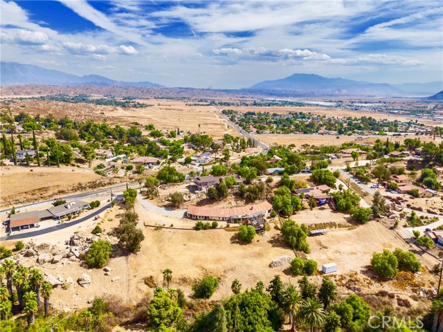 Detail Gallery Image 36 of 41 For 26675 Ironwood Ave, Moreno Valley,  CA 92555 - 5 Beds | 3 Baths