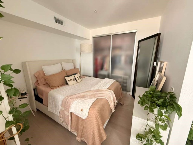 Detail Gallery Image 25 of 40 For 1234 Wilshire #233,  Los Angeles,  CA 90017 - 1 Beds | 1 Baths