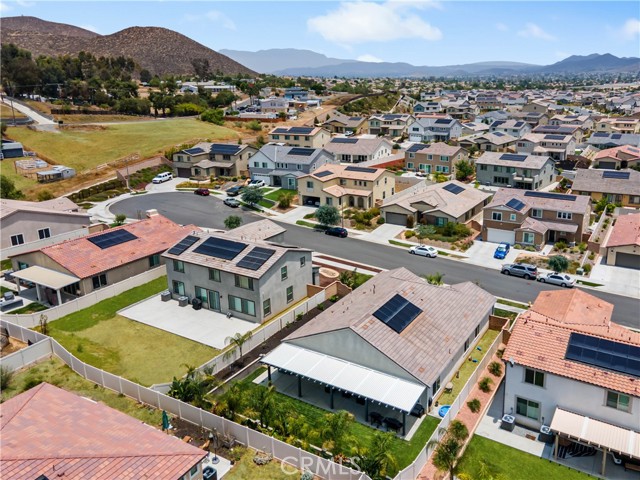29427 Studio Drive, Menifee CA: https://media.crmls.org/medias/7a0783da-5896-4952-be3f-2c2e87cd1857.jpg