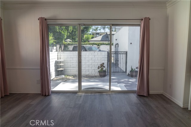 14356 Greenleaf Street, Sherman Oaks CA: https://media.crmls.org/medias/7a0840ae-c4b9-46b2-800b-a39601b85f87.jpg