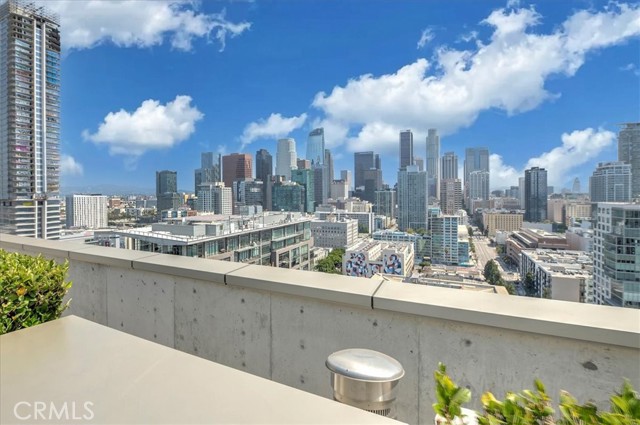 Detail Gallery Image 23 of 26 For 1155 S Grand Ave #811,  Los Angeles,  CA 90015 - 1 Beds | 1 Baths
