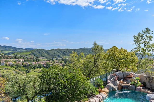 Detail Gallery Image 49 of 51 For 2 Muirfield, Rancho Santa Margarita,  CA 92679 - 4 Beds | 3 Baths