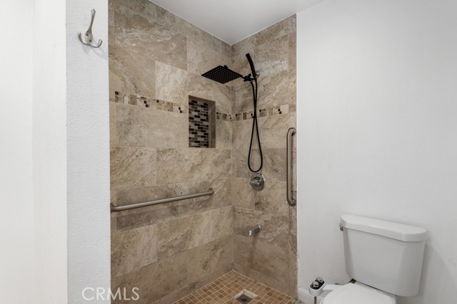 Detail Gallery Image 18 of 42 For 1230 W Cypress Ave, Redlands,  CA 92373 - 4 Beds | 2/1 Baths