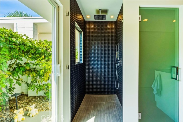 Detail Gallery Image 37 of 72 For 2736 S Camino Real, Palm Springs,  CA 92264 - 4 Beds | 3 Baths