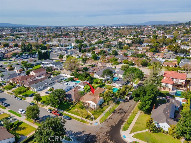 Detail Gallery Image 37 of 44 For 441 Dartmouth Rd, Burbank,  CA 91504 - 3 Beds | 2 Baths