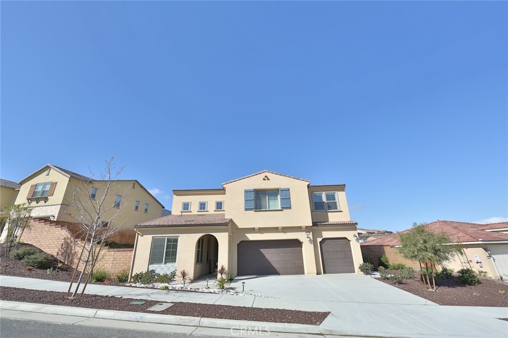 2413 Sierra Bella Drive, Corona, CA 92882