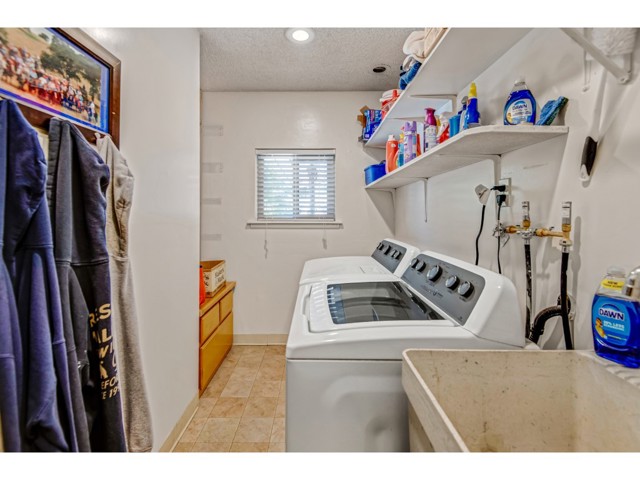 5400 Carrizo Road, Atascadero CA: https://media.crmls.org/medias/7a0d9a18-7817-4a50-bf60-d281c5a378c0.jpg