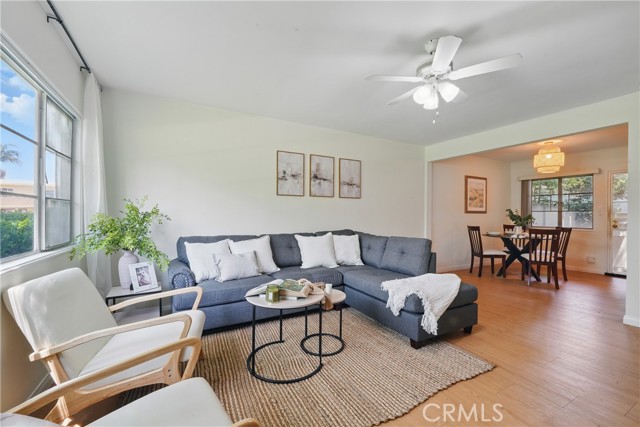 5179 Village, Los Angeles CA: https://media.crmls.org/medias/7a0dc9ce-5311-478d-95ec-8875d186bf0c.jpg