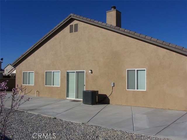Detail Gallery Image 15 of 16 For 13343 Vista Verde St, Victorville,  CA 92392 - 5 Beds | 2 Baths