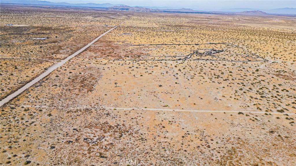 MLS #OC25280893 image #9