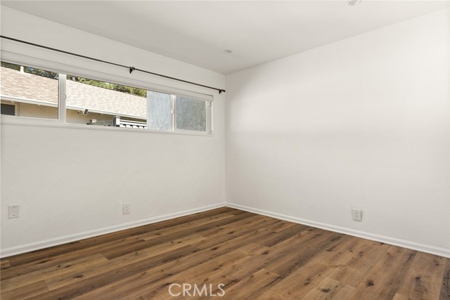 5840 Allott Avenue photo 14