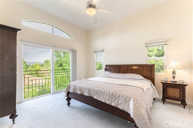 Detail Gallery Image 30 of 64 For 5220 #228 Premiere Hills Cir #228,  Woodland Hills,  CA 91364 - 2 Beds | 2/1 Baths