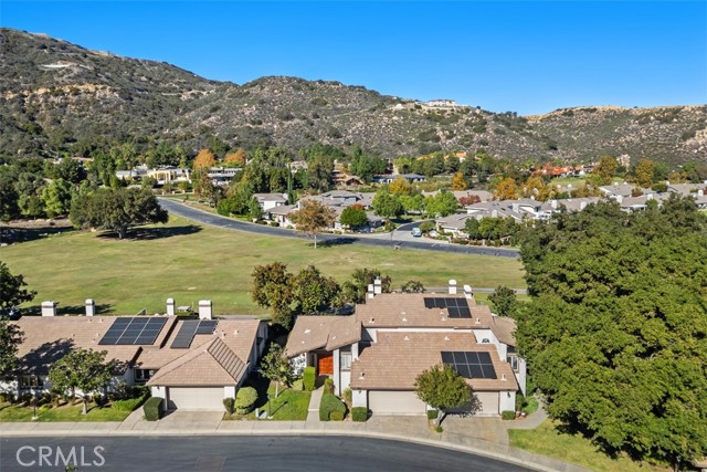 Detail Gallery Image 5 of 39 For 38285 Oaktree, Murrieta,  CA 92562 - 2 Beds | 2/1 Baths