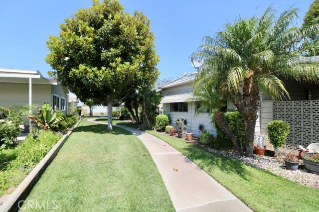 Detail Gallery Image 3 of 54 For 16742 Lake Ridge Way #154,  Yorba Linda,  CA 92886 - 2 Beds | 2 Baths