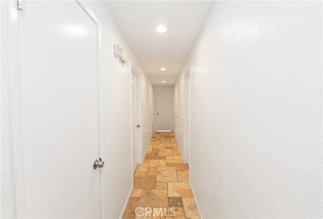 Detail Gallery Image 15 of 45 For 5670 Peacock, Riverside,  CA 92505 - 4 Beds | 2 Baths