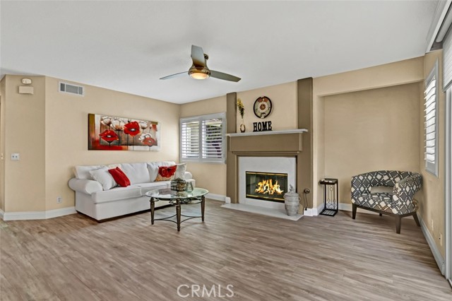 Detail Gallery Image 16 of 41 For 39309 via Monserate, Murrieta,  CA 92563 - 3 Beds | 2/1 Baths
