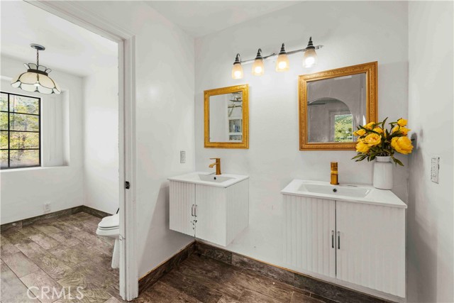 Detail Gallery Image 33 of 54 For 34754 Ellenan, Acton,  CA 93510 - 5 Beds | 4 Baths