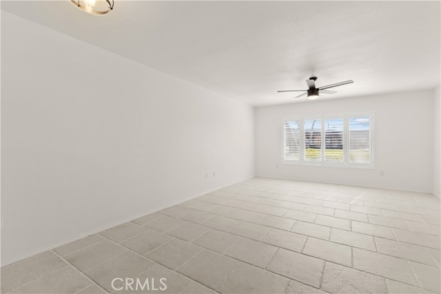 Detail Gallery Image 9 of 30 For 616 S Santa Fe, Hemet,  CA 92543 - 2 Beds | 2 Baths