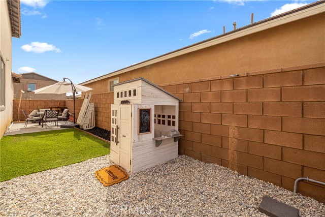 Detail Gallery Image 38 of 41 For 13254 Homeland St, Victorville,  CA 92392 - 4 Beds | 3 Baths