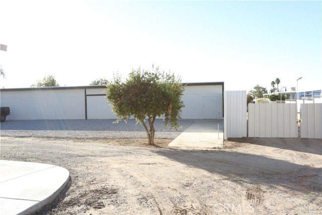 Detail Gallery Image 3 of 14 For 1002 California, Calimesa,  CA 92320 - 2 Beds | 1 Baths