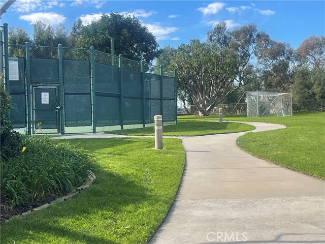 Detail Gallery Image 23 of 28 For 70 Lehigh Aisle, Irvine,  CA 92612 - 3 Beds | 3 Baths