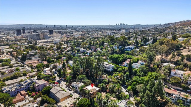 Detail Gallery Image 26 of 27 For 2258 Helios Dr, Los Angeles,  CA 90068 - 2 Beds | 1 Baths