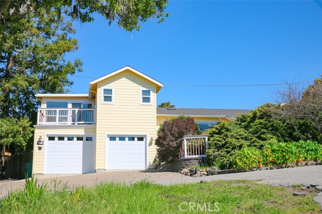 Detail Gallery Image 1 of 1 For 2111 Latham St, Cambria,  CA 93428 - 2 Beds | 2 Baths