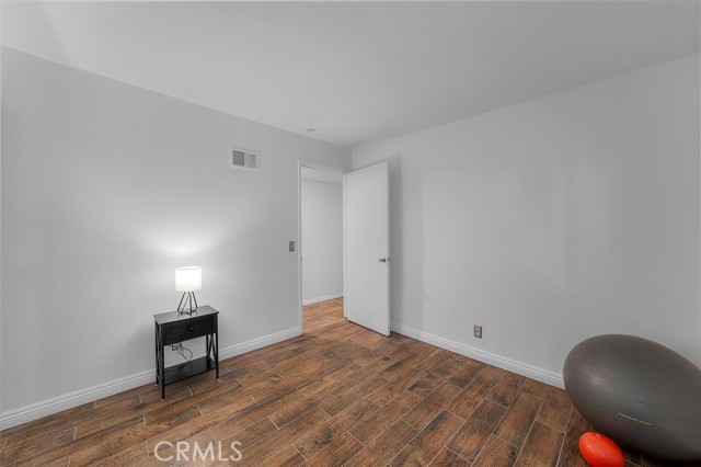 1702 E Dimondale Drive, Carson CA: https://media.crmls.org/medias/7a16f23f-075e-41de-b40f-b11d6f79c64e.jpg