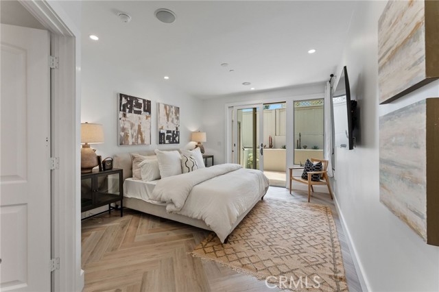 444 Morning Canyon Road, Corona del Mar CA: https://media.crmls.org/medias/7a175c8e-9b5c-40a2-8653-9cbb4d7ee071.jpg