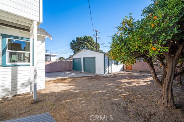 Detail Gallery Image 39 of 43 For 1106 W 48th St, Los Angeles,  CA 90037 - 3 Beds | 1 Baths