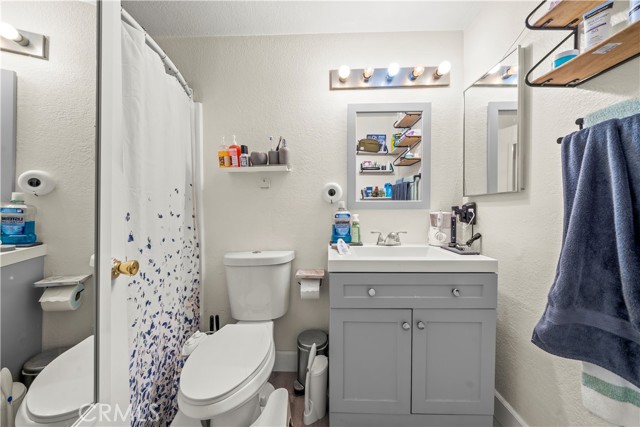 Detail Gallery Image 23 of 26 For 1112 S Cypress, Ontario,  CA 91762 - 2 Beds | 2/1 Baths