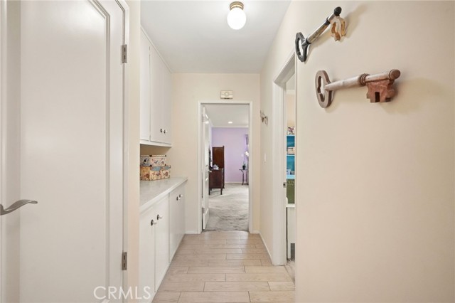 19250 Clymer Street, Porter Ranch CA: https://media.crmls.org/medias/7a1845a5-6dd1-4bab-aa02-d1d8e8820e61.jpg